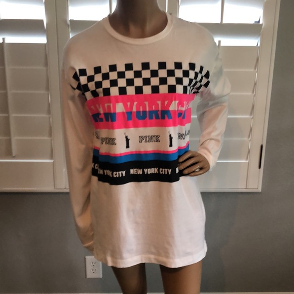PINK Victoria's Secret Tops - NWOT PINK New York City checkered print mesh accent long sleeve tee RARE